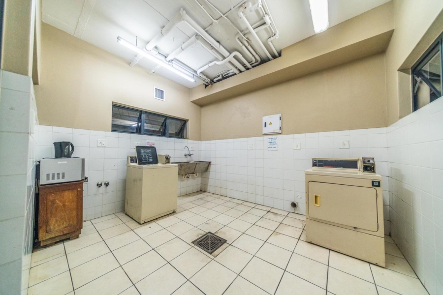 1 Bedroom Property for Sale in La Colline Western Cape